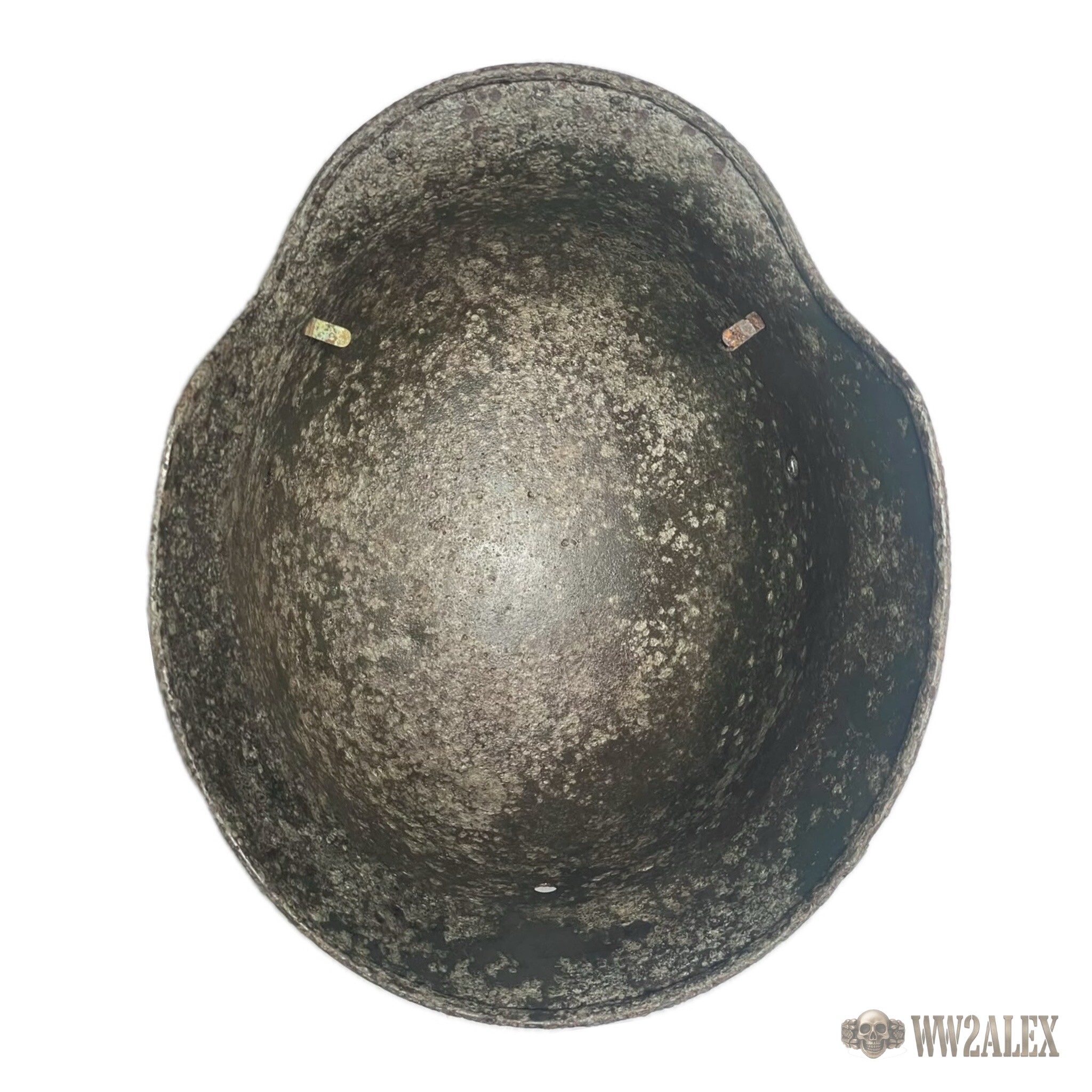 German M40 helmet with original decal – interior