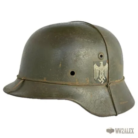 Refurbished M35 double-decal helmet, size 64 – side view with decal