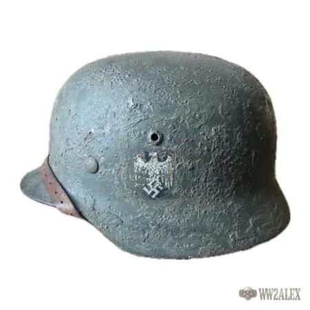 German M35 helmet, size 68, Oryol region find – side view