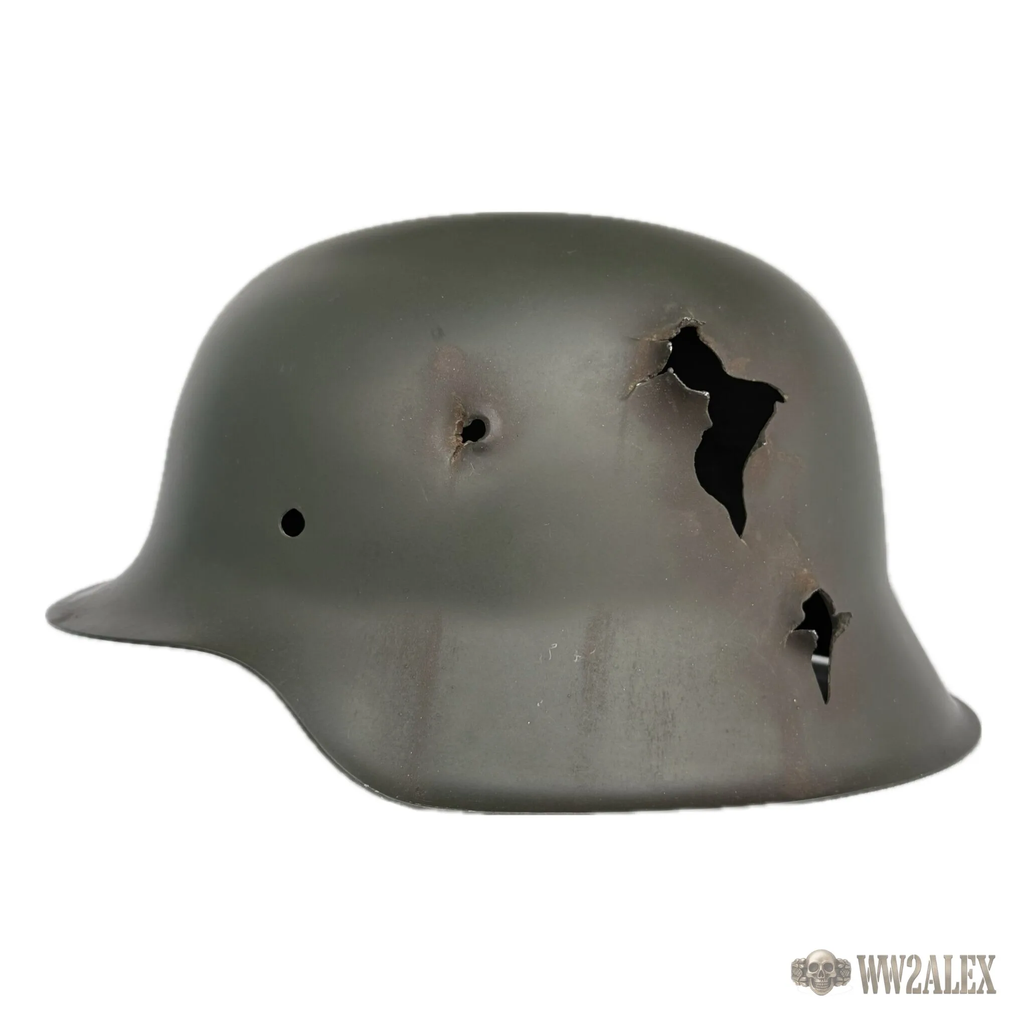 Restored Original German M42 Helmet with Hand-Painted Design - photograph 3