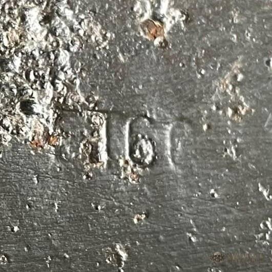 German M40 helmet with original decal – stamp detail
