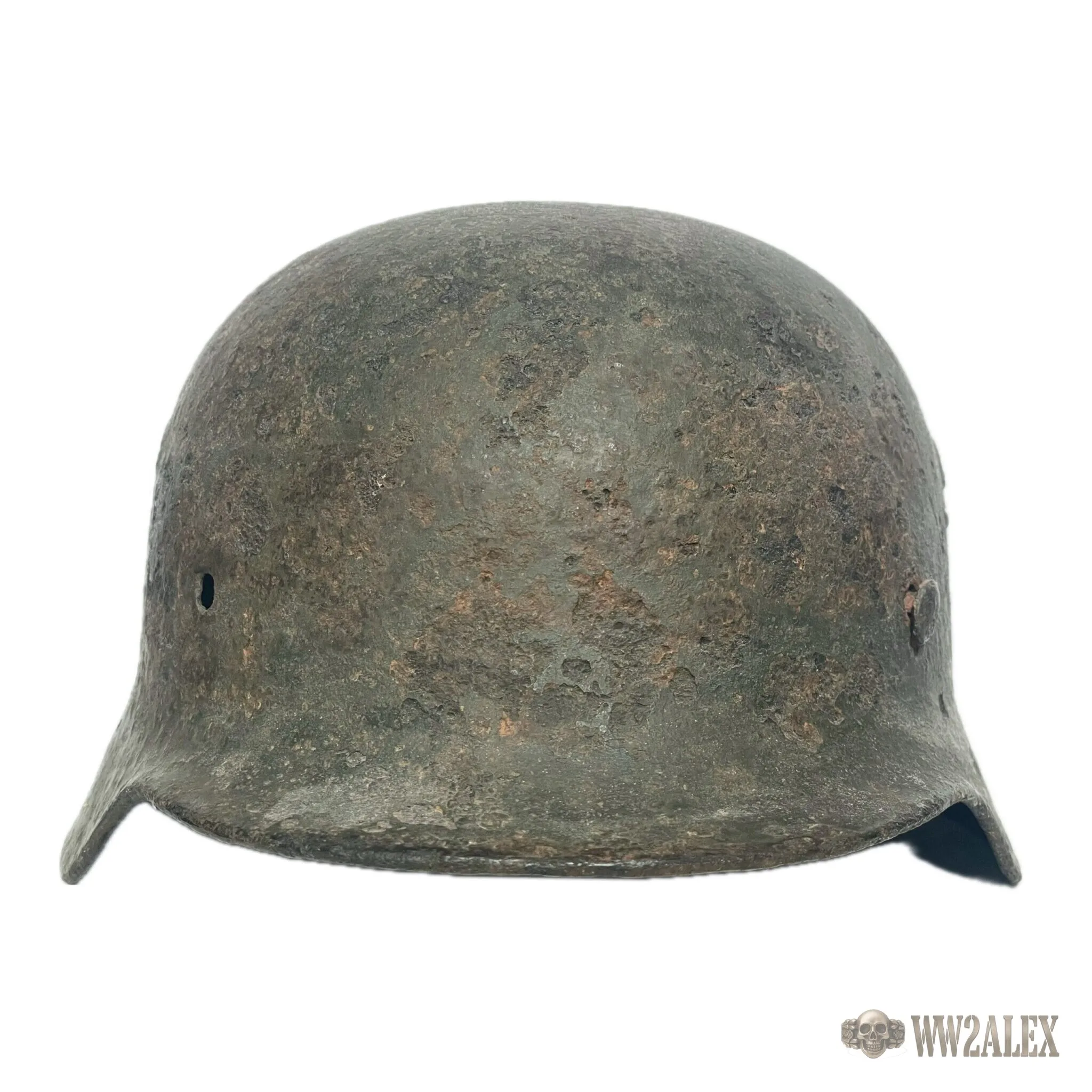 German M40 helmet with decal – front