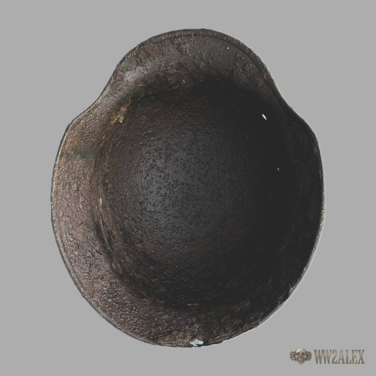 Original German WW2 M35 Helmet with Camouflage Rubber Band - photograph 6
