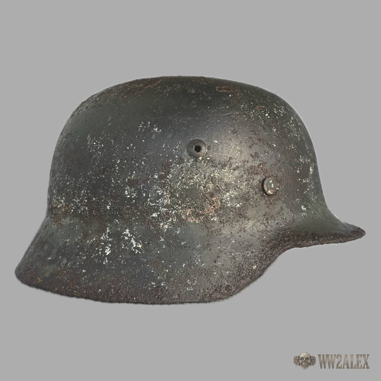 Original German WW2 M35 Helmet, Size 64 - photograph 2