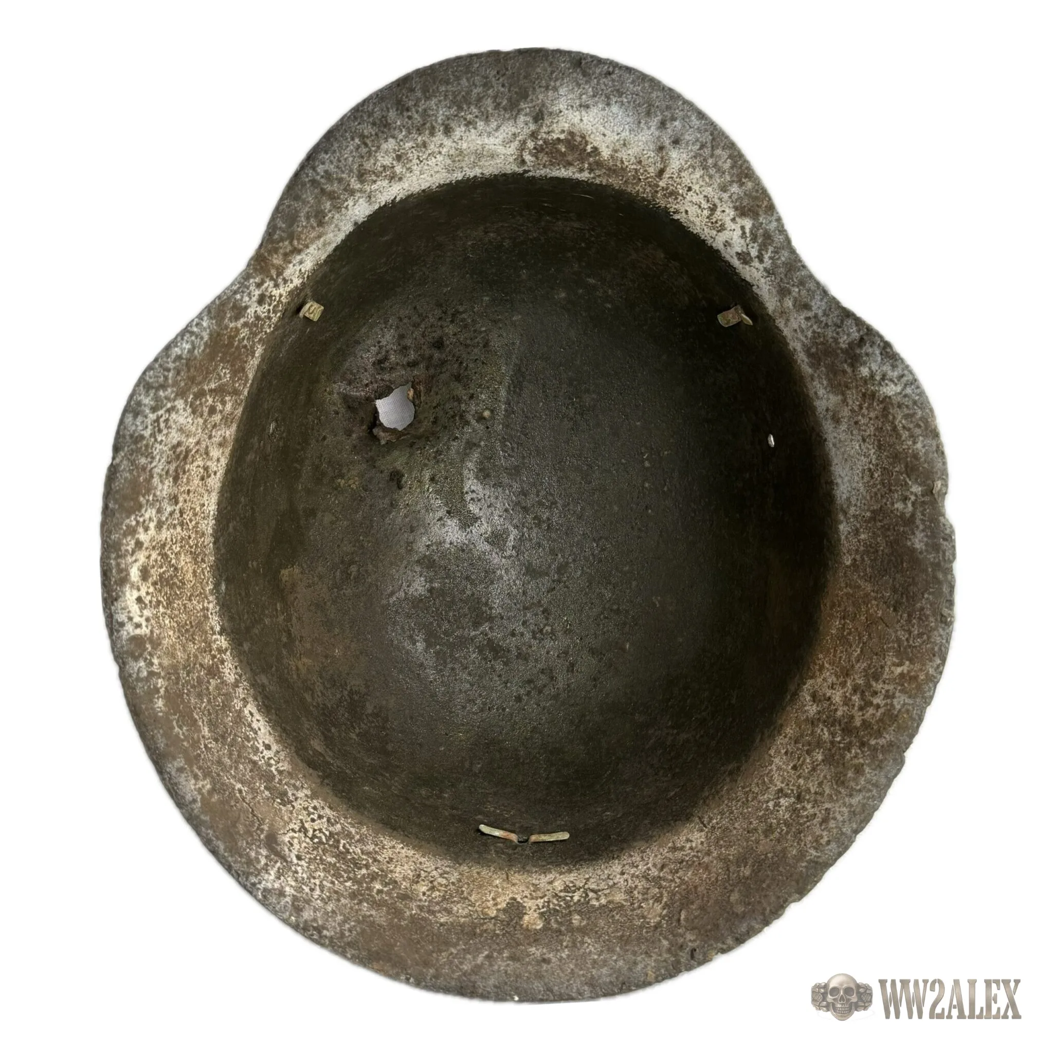 Refurbished WW2 German M42 Stahlhelm with Shrapnel Damage - photograph 7