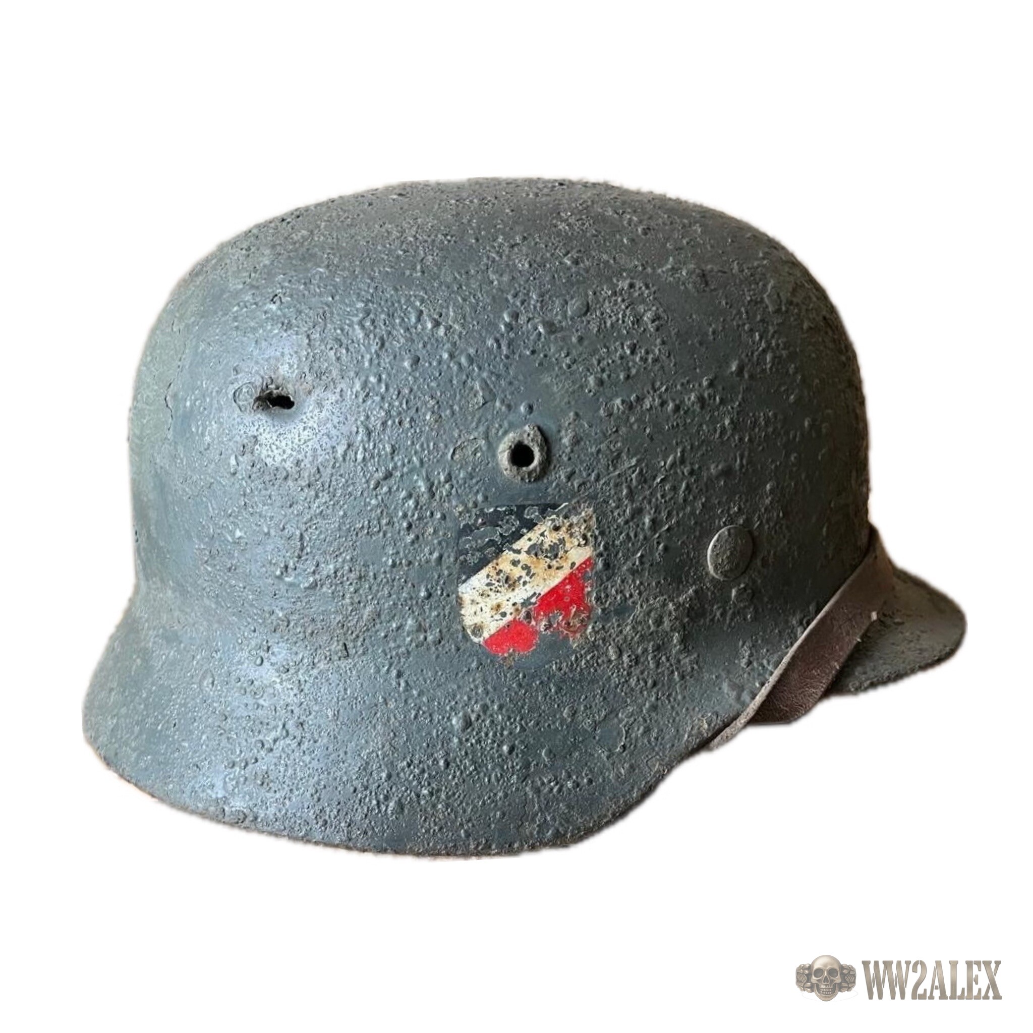 German M35 helmet, size 68, Oryol region find – opposite side