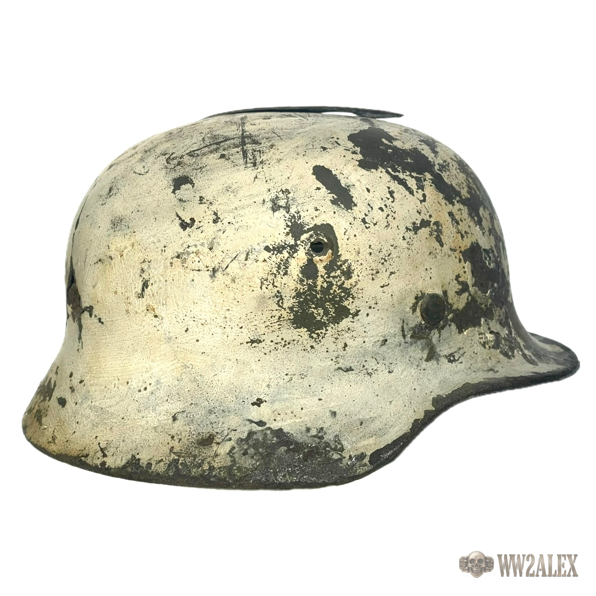 German M40 helmet, size 66, winter camouflage – opposite side