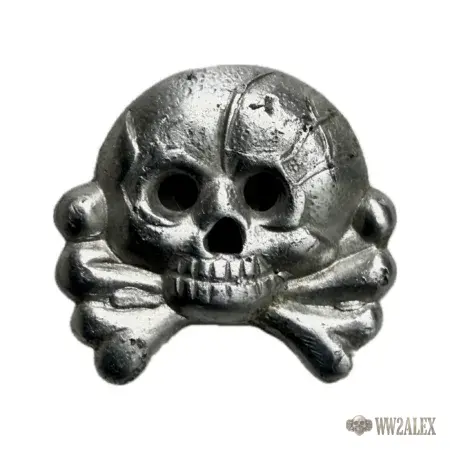 Original WW2 German Single Panzer Collar Skull