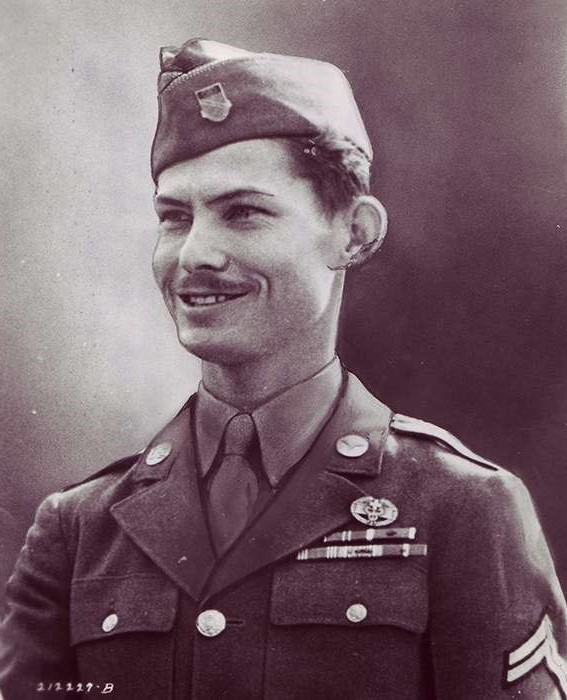 Desmond Doss, 1945