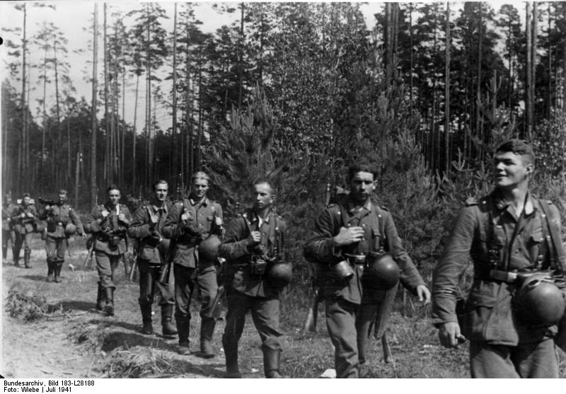 German soldiers in position in Russia, September 1941, wearing steel helmets