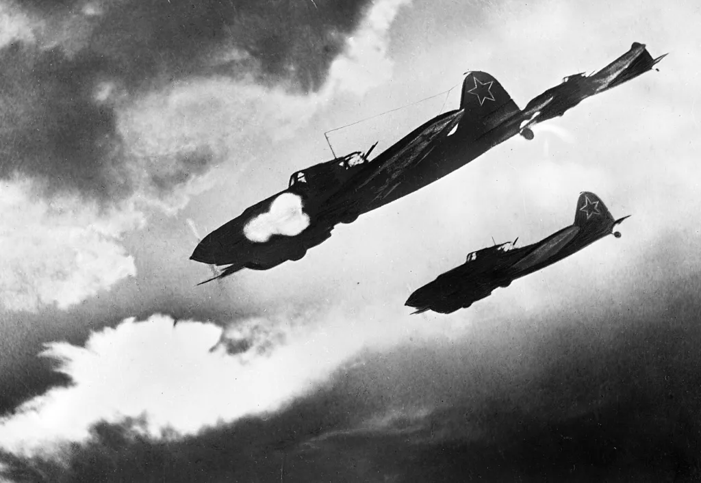 Soviet Il-2 ground-attack aircraft over the Kursk salient, 1943