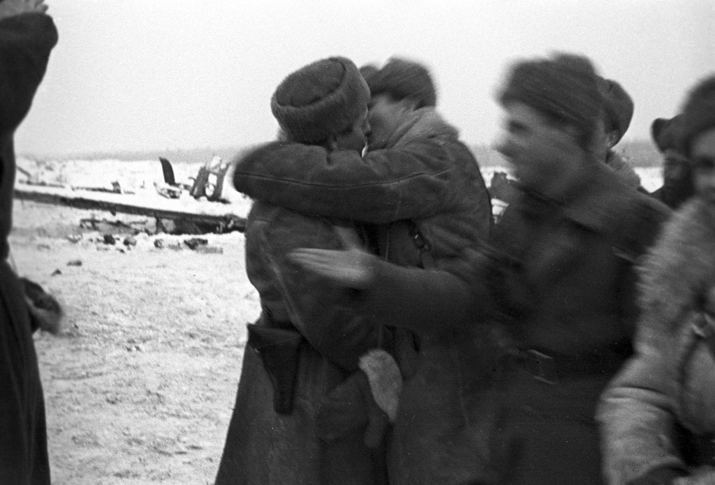 Troops of the Leningrad and Volkhov Fronts meet, January 1943