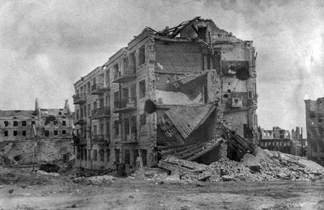 Pavlov’s House in Stalingrad, 1943