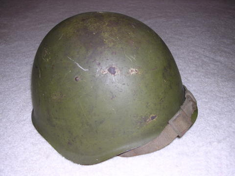 Soviet SSh-39 steel helmet, high-set rivet